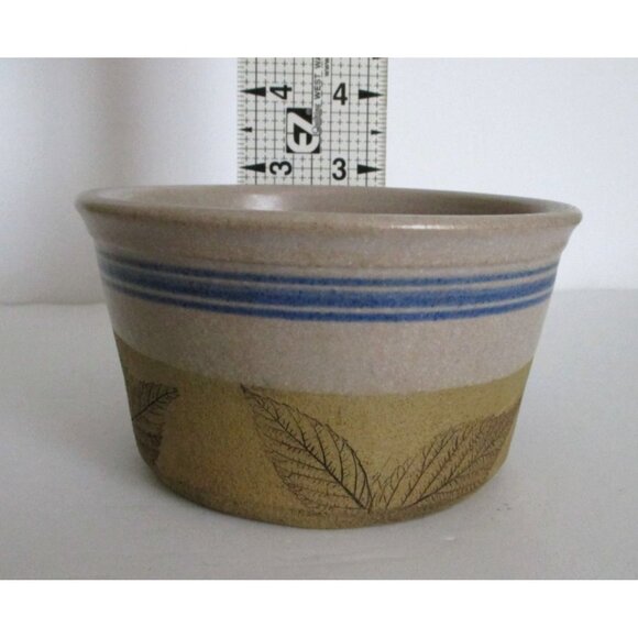 Artisan Pottery Bowl With Leaf Imprint & Blue Stripes - Vintage 1989 Signed - Picture 5 of 6